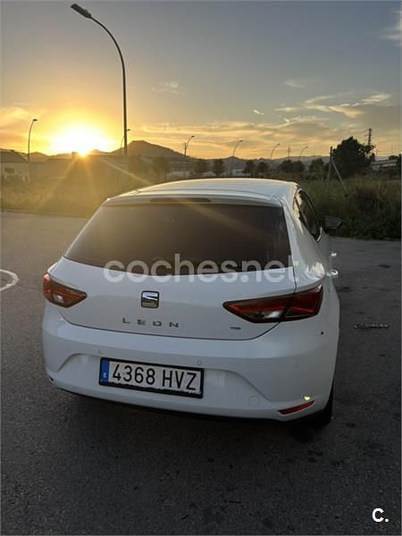 Blanco Usado 2014 Seat Leon ST Style Familiar | 10.000 € (Precio justo) - Imagen 1/4