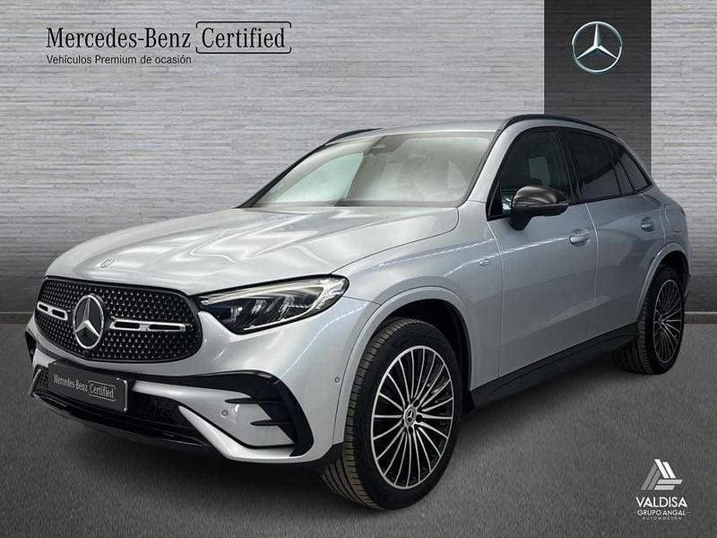 Nuevo Mercedes GLC300e 333 CV (244 kW) 2025 Gris / plateado SUV