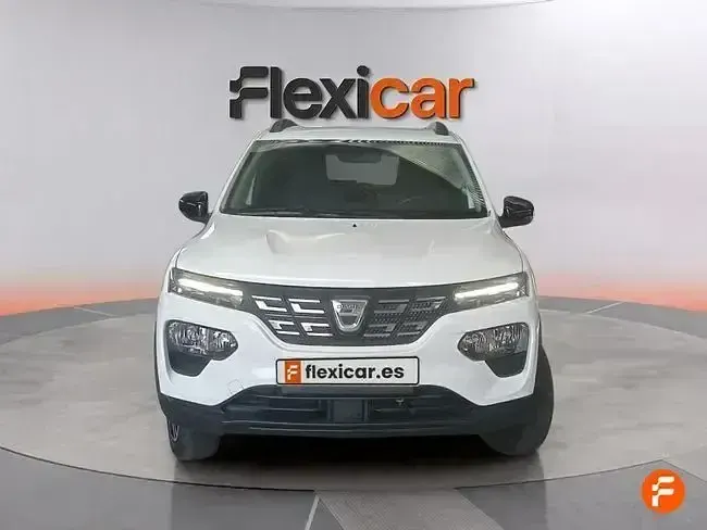 Usado Dacia Spring Comfort 33 kW (45 CV) 2021 Blanco Utilitario