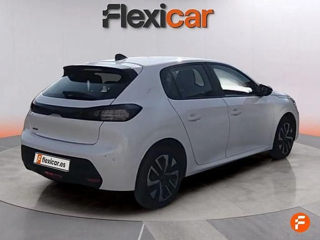 Usado Peugeot 208 Active 100 CV (73 kW) 2024 Blanco Utilitario