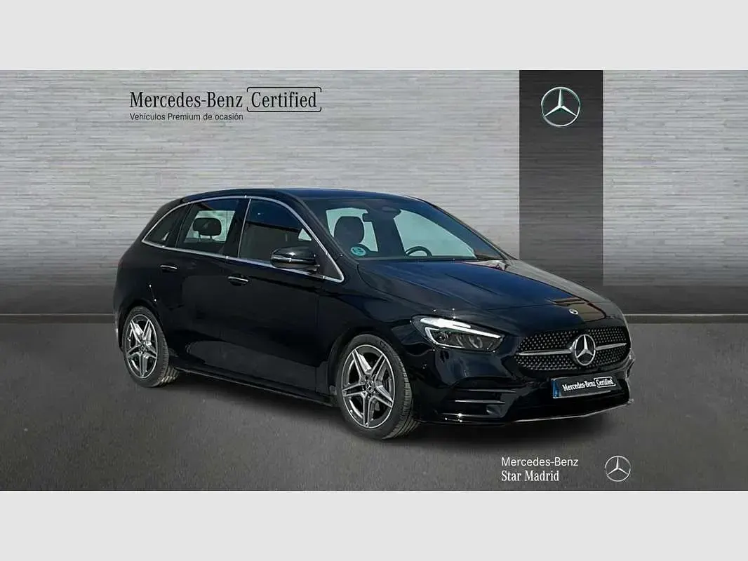 Usado Mercedes B200 150 CV (110 kW) 2024 Negro Monovolumen