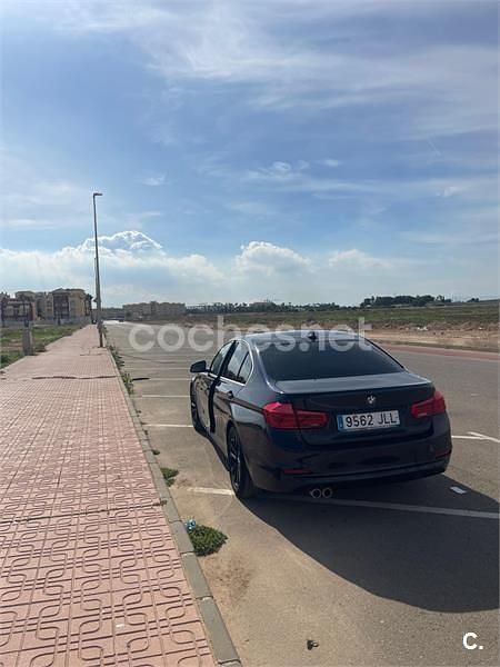 Usado BMW 320 Efficient Dynamics 163 CV (119 kW) 2016 Azul Berlina