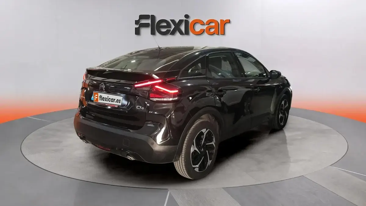 Usado Citroën C4 Feel 131 HP (96 kW) 2023 Amarelo SUV