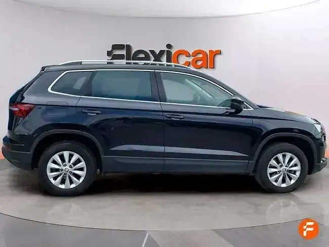 Usado Skoda Karoq Ambition 115 CV (84 kW) 2023 Negro SUV