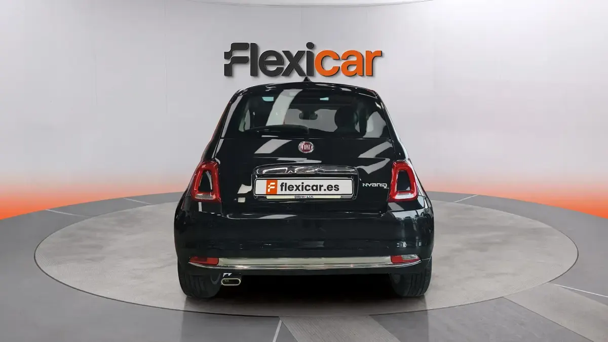 Usado Fiat 500 Dolcevita 71 CV (52 kW) 2023 Negro Berlina