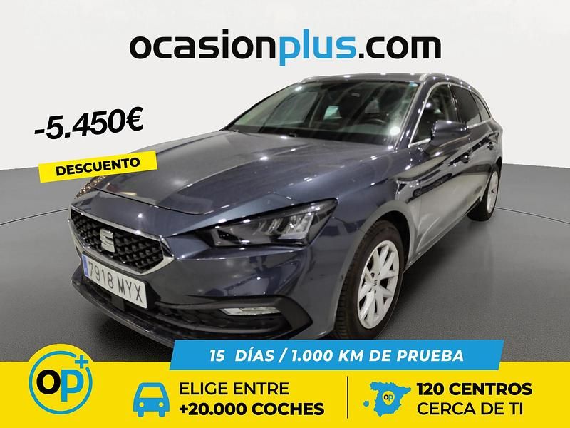 Usado Seat Leon Style 116 CV (85 kW) 2025 Gris Familiar