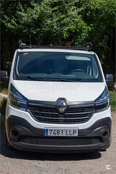 Usado Renault Trafic LIMITED 120 CV (88 kW) 2020 Blanco Monovolumen