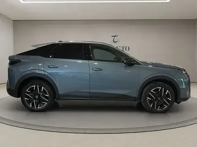Nuevo Peugeot 3008 Allure 145 CV (106 kW) 2025 Gris SUV