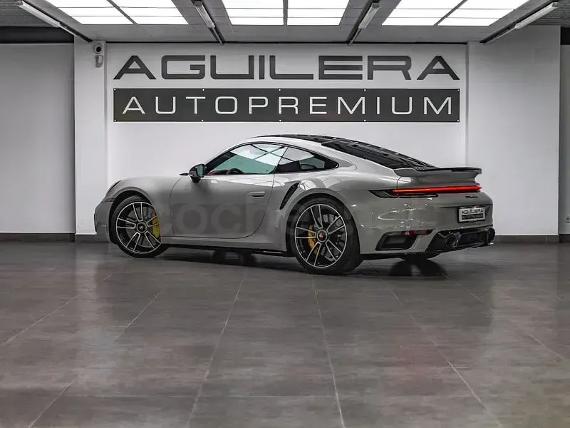 Usado Porsche 911 Turbo S 650 CV (478 kW) 2024 Gris / plata Coupe