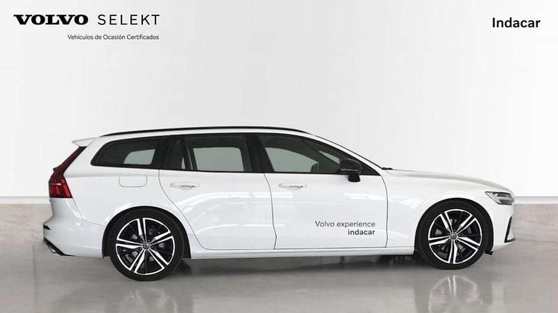Usado Volvo V60 R-Design 197 CV (144 kW) 2021 Blanco Familiar
