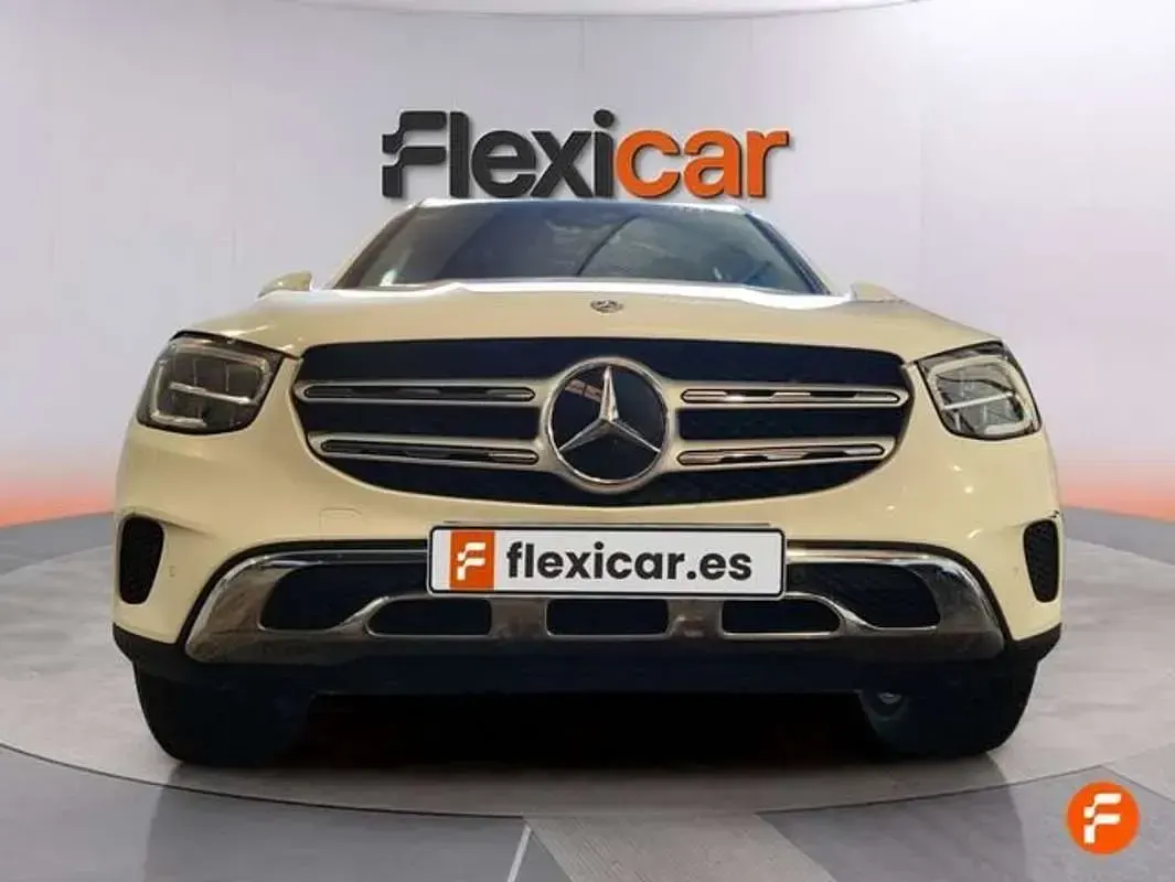 Usado Mercedes GLC220 170 CV (125 kW) 2020 Blanco SUV