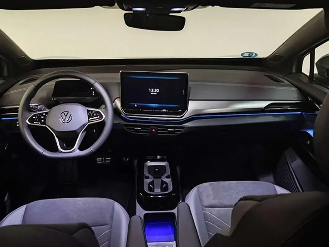 Usado VW ID.4 Pro 210 kW (286 CV) 2025 Gris SUV