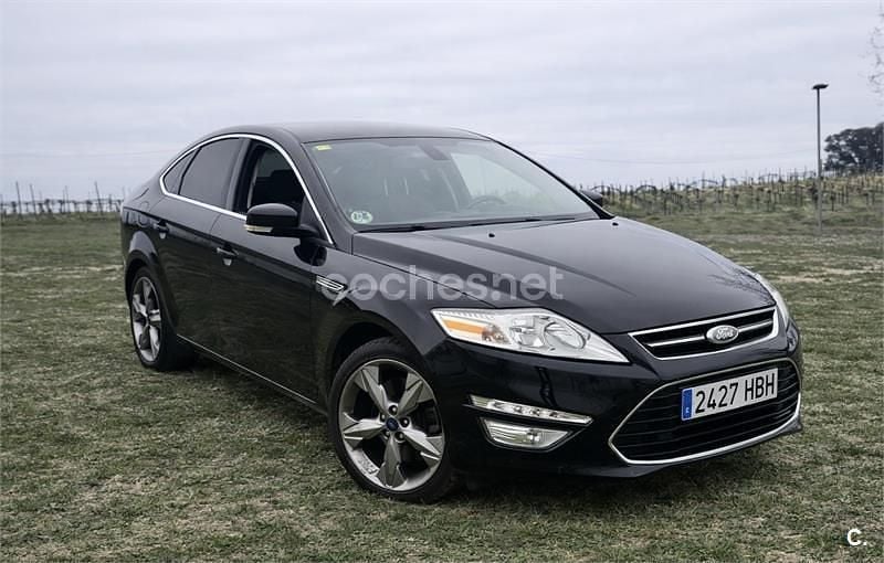 Usado Ford Mondeo Titanium 140 CV (102 kW) 2011 Negro Berlina