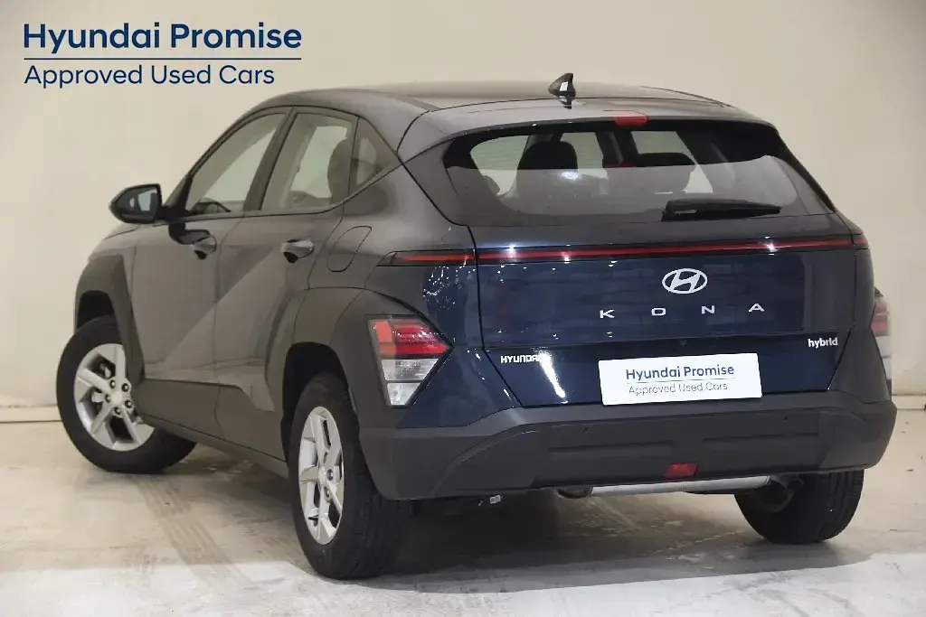 Usado Hyundai Kona 128 HP (94 kW) 2025 SUV