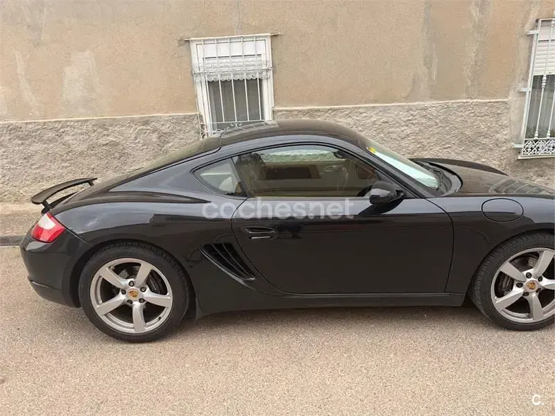 Usado Porsche Cayman 245 CV (180 kW) 2008 Negro Coupe