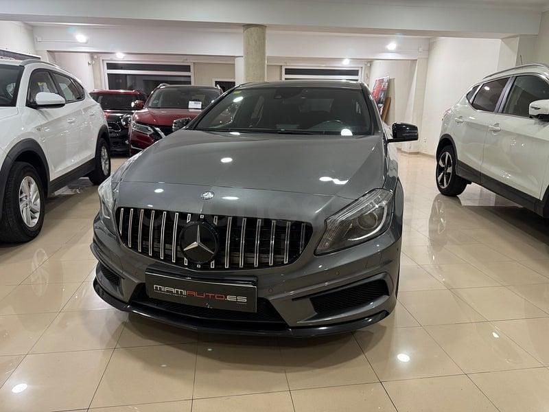 Usado Mercedes A45 AMG AMG Edition 1 360 CV (264 kW) 2014 Gris / plata Utilitario