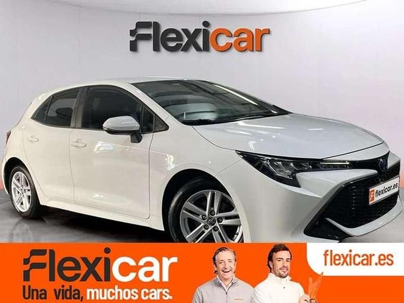 Beige Usado 2021 Toyota Corolla Active Utilitario | 14.690 € (Super precio) - Imagen 1/4