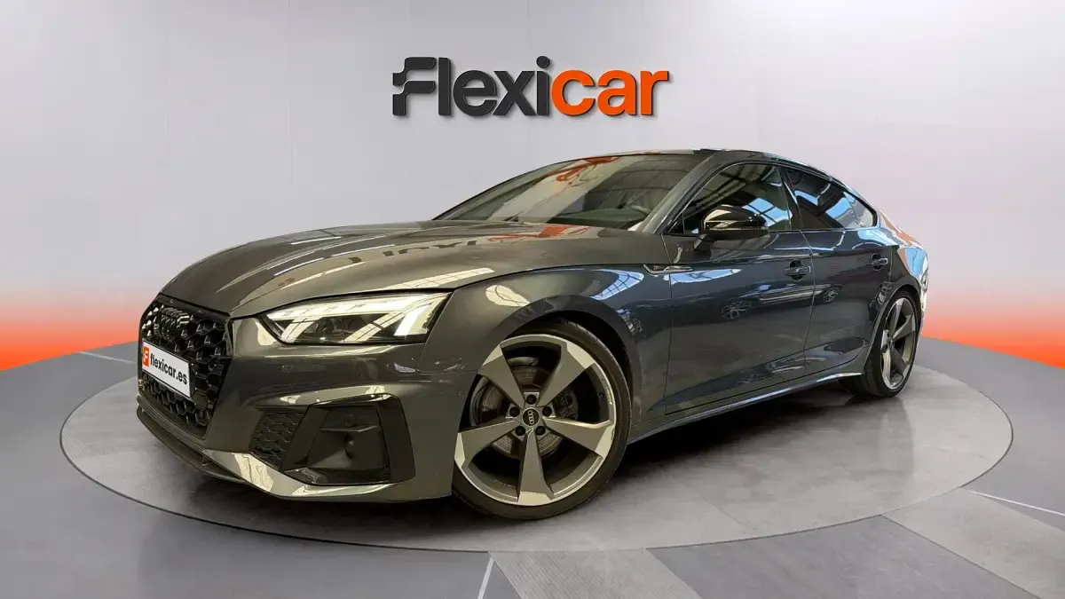 Usado Audi A5 Sportback Premium 163 CV (119 kW) 2022 Gris Utilitario