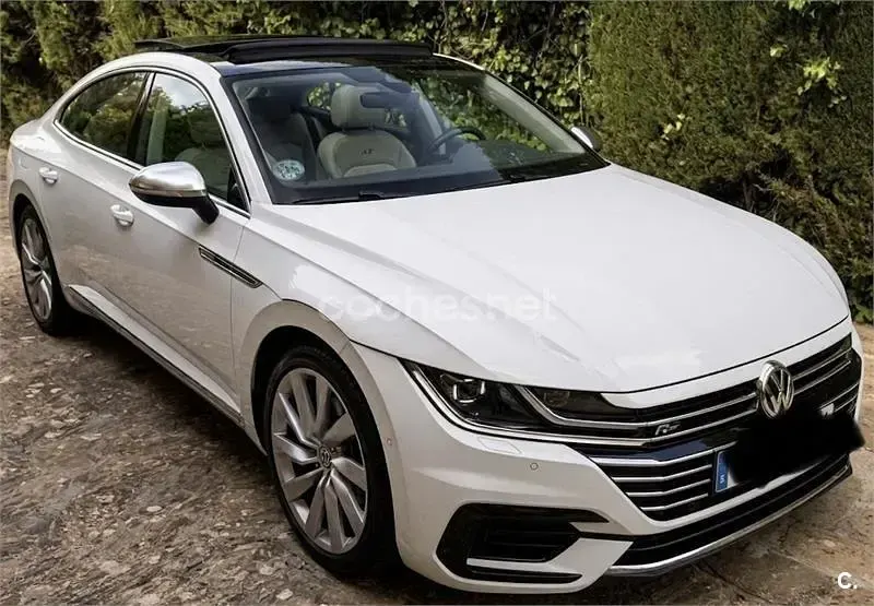 Usado VW Arteon Elegance 190 CV (139 kW) 2018 Blanco Utilitario