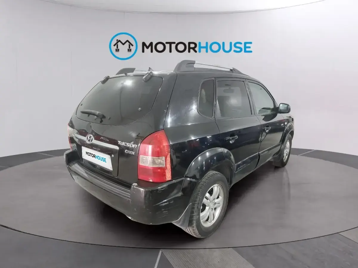 Usado Hyundai Tucson Style 140 CV (102 kW) 2007 Negro SUV