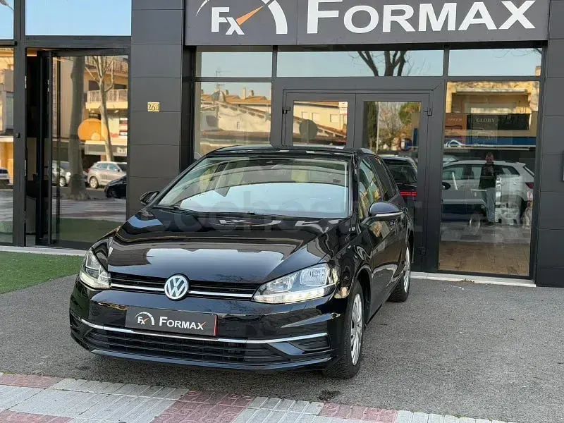Usado VW Golf VII Advance 150 CV (110 kW) 2019 Negro Berlina