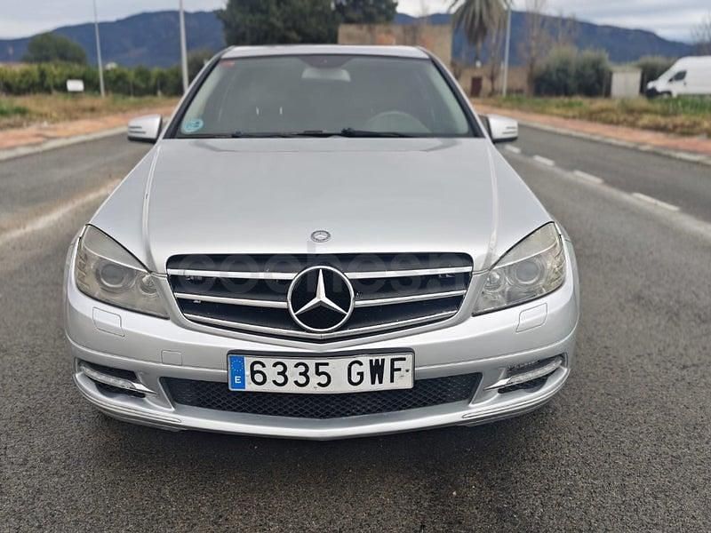 Gris / plata Usado 2010 Mercedes C180 Edition Berlina | 6700 € (Super precio) - Imagen 1/4