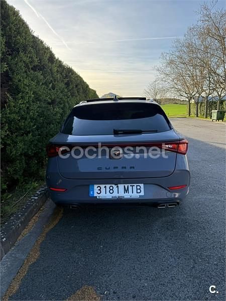 Begagnad Cupra Leon 190 HK (139 kW) 2024 Grå Kombi