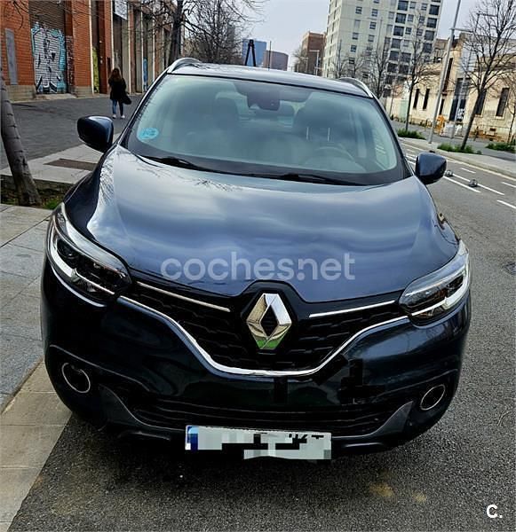 Usado Renault Kadjar Zen 130 CV (95 kW) 2015 Azul SUV