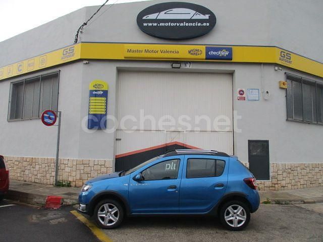 Azul Usado 2013 Dacia Sandero Stepway Utilitario | 5700 € (Un poco caro) - Imagen 1/4