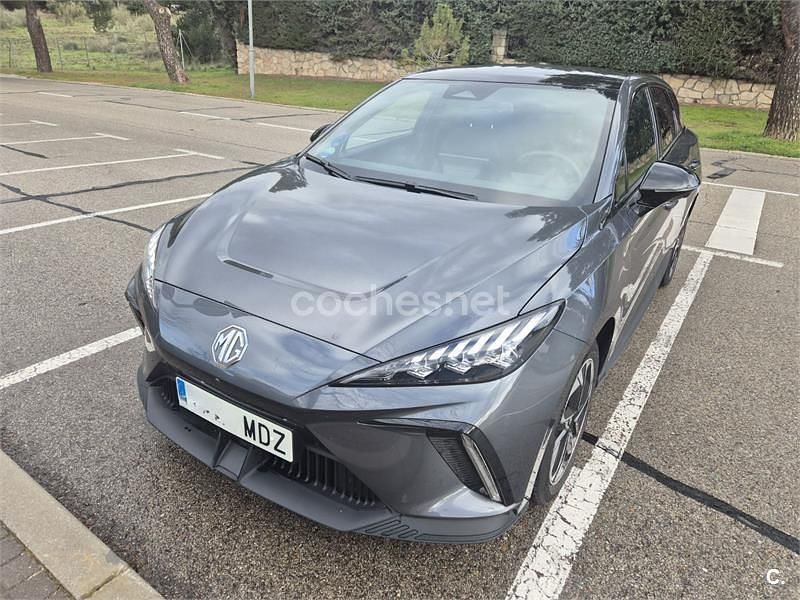 Eléctrico Usado 2023 MG MG4 EV Luxury Utilitario | 19.300 € (Super precio) - Imagen 1/4