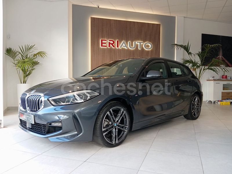 Gris / plata Usado 2020 BMW 116 M Sport Utilitario | 22.990 € (Un poco caro) - Imagen 1/4