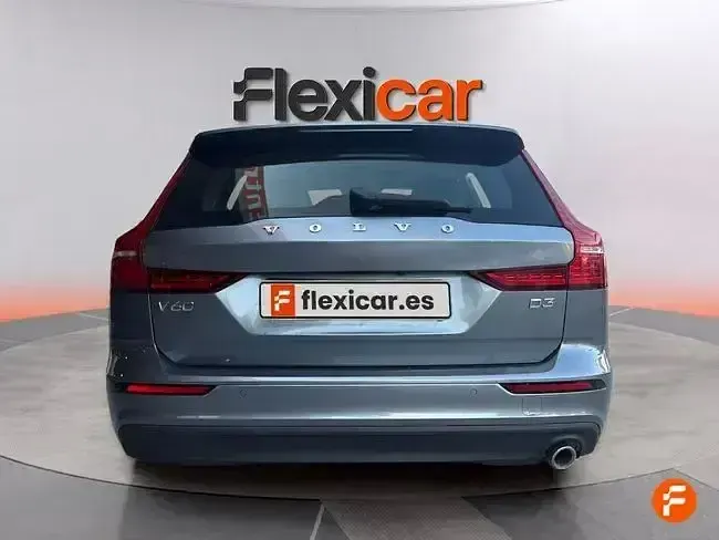 Usado Volvo V60 Momentum 150 CV (110 kW) 2020 Gris Familiar