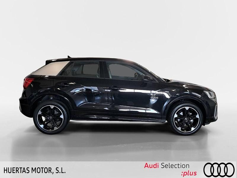 Usado Audi Q2 S-Line 116 CV (85 kW) 2025 Negro SUV