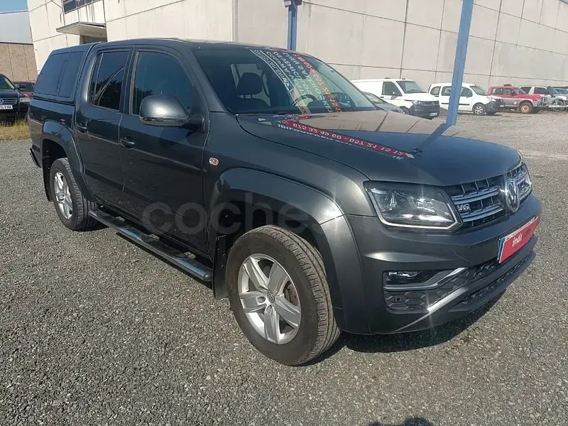 Usado VW Amarok Highline 224 CV (164 kW) 2018 Gris / plata Pickup/Camioneta