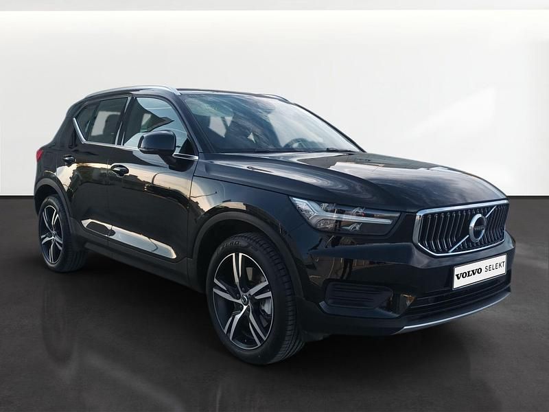 Negro Usado 2021 Volvo XC40 Inscription SUV | 26.900 € (Precio justo) - Imagen 1/4