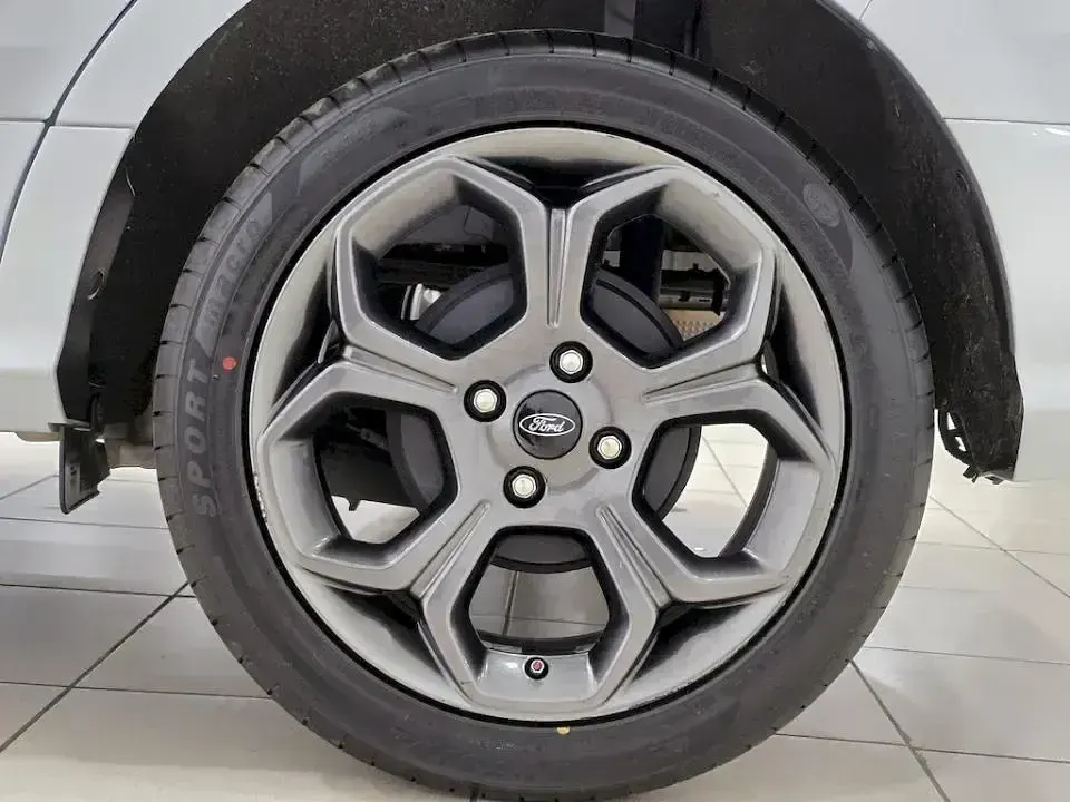 Usado Ford Ecosport ST-Line 125 CV (91 kW) 2020 Blanco SUV
