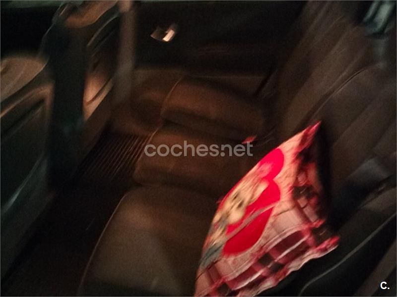 Usado Renault Scénic Authentique 115 CV (84 kW) 2003 Beige Monovolumen