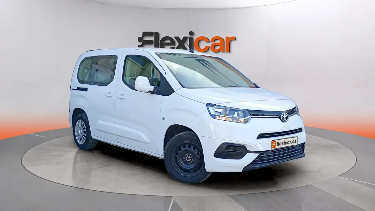 Usado Toyota Proace Verso Active 131 CV (96 kW) 2023 Familiar