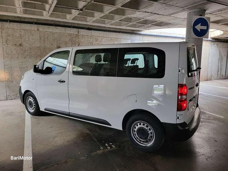 Usado Opel Zafira Life Business Edition 120 CV (88 kW) 2021 Blanco Monovolumen