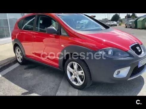 Rojo Usado 2007 Seat Altea Monovolumen | 7100 € (Precio justo) - Imagen 1/3