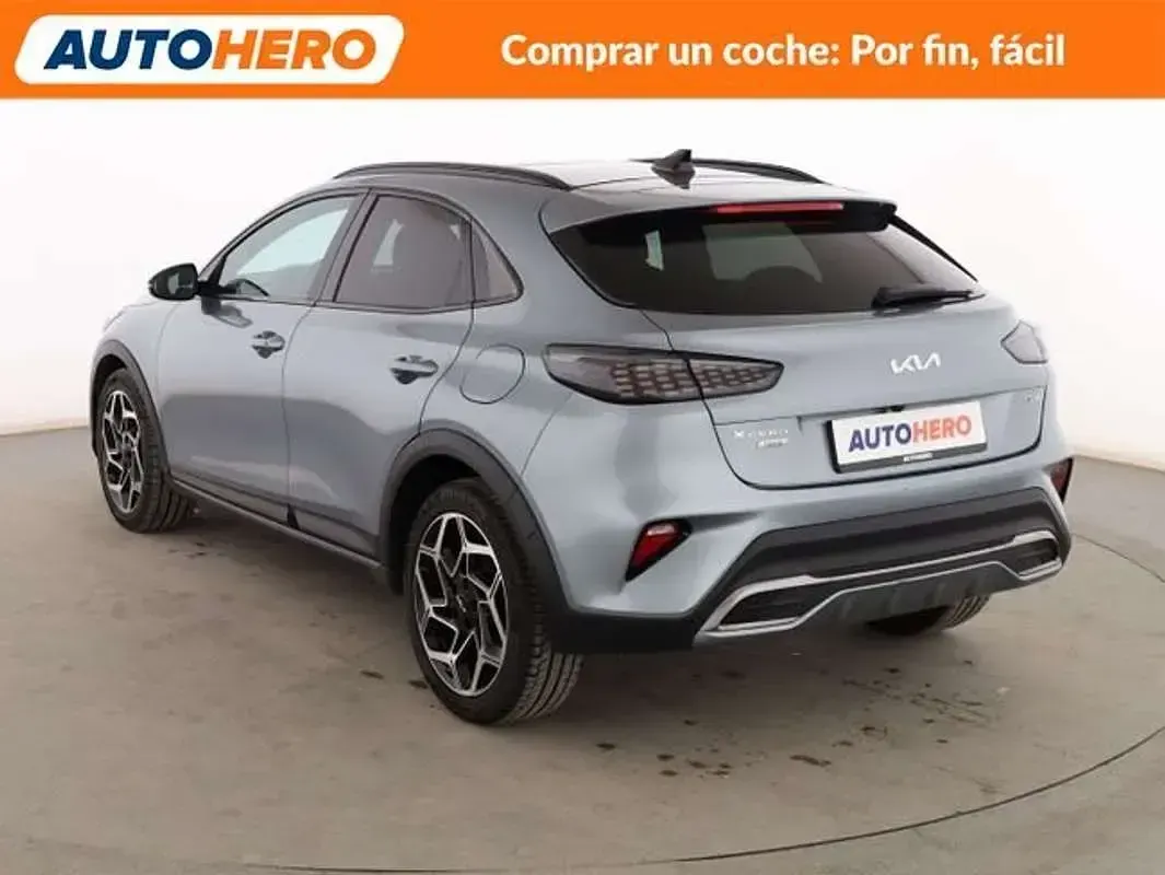 Usado Kia XCeed GT-Line 160 CV (117 kW) 2023 Gris SUV