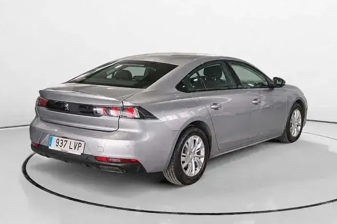 Usado Peugeot 508 Active 130 CV (95 kW) 2021