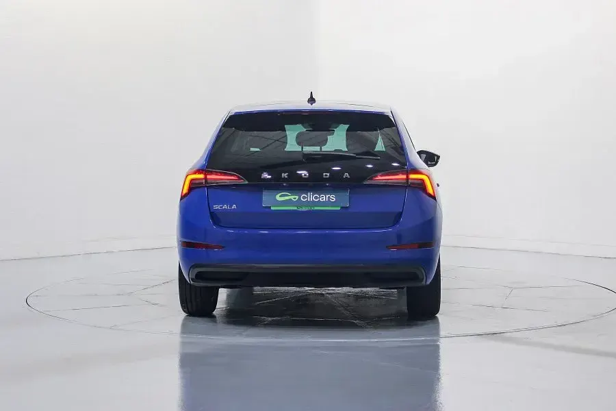 Usado Skoda Scala Ambition 95 CV (69 kW) 2020 Utilitario