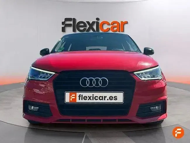 Usado Audi A1 Sportback 90 CV (66 kW) 2018 Rojo Utilitario