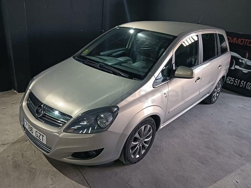 Usado Opel Zafira 110 CV (80 kW) 2010 Beige Monovolumen