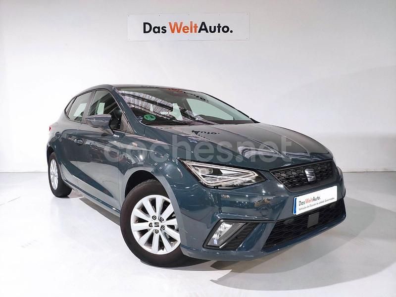 Azul Usado 2025 Seat Ibiza Style Berlina | 15.190 € (Precio justo) - Imagen 1/4