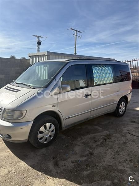Usado Mercedes V230 98 CV (72 kW) 1998 Gris / plata Monovolumen