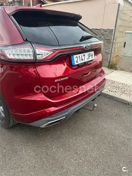 Usado Ford Edge Sport 210 CV (154 kW) 2016 Granate SUV