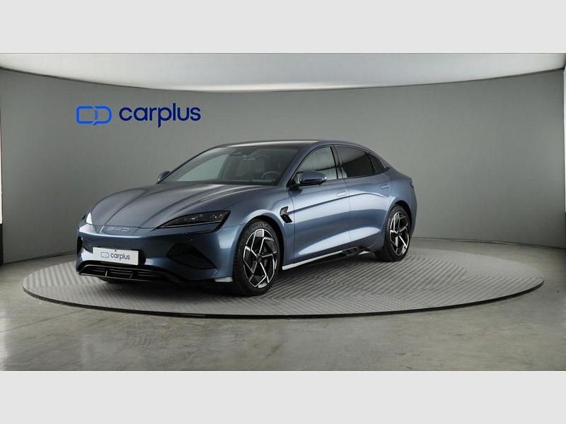 Atlantis grey (metalizado) Usado 2024 BYD Seal Design Berlina | 37.990 € (Precio justo) - Imagen 1/4