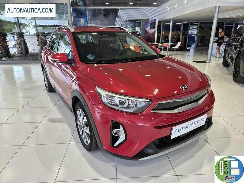 Rojo Usado 2021 Kia Stonic SUV | 13.900 € (Un poco caro) - Imagen 1/4